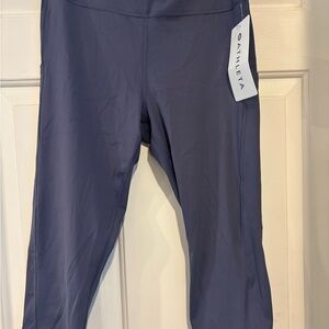 Athleta Ultimate Stash Pocket Crop Leggings